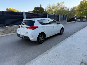 Toyota Auris 1.8 Hybrid , снимка 5