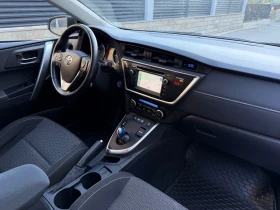 Toyota Auris 1.8 Hybrid , снимка 13