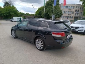 Toyota Avensis 2.0i-152кс-ШВЕЙЦАРИЯ-РЪЧКА-6ск-Keyless-FULL екстри, снимка 6