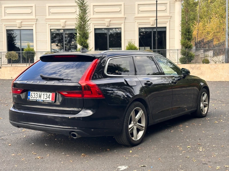 Volvo V90, снимка 4 - Автомобили и джипове - 47537357