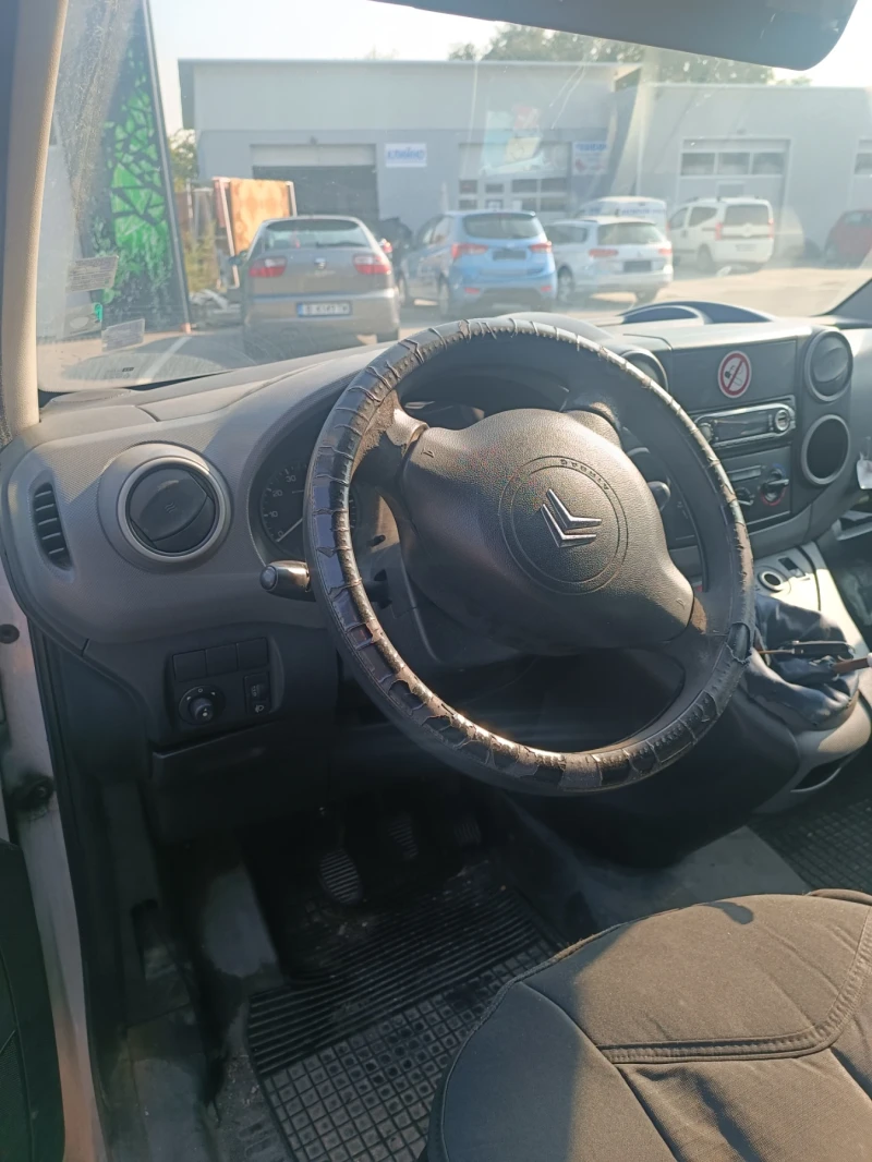 Citroen Berlingo Мини ван, снимка 3 - Автомобили и джипове - 47758311