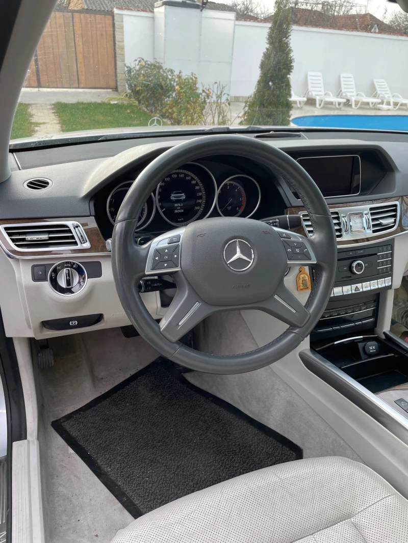 Mercedes-Benz E 350 9G , снимка 3 - Автомобили и джипове - 48428892