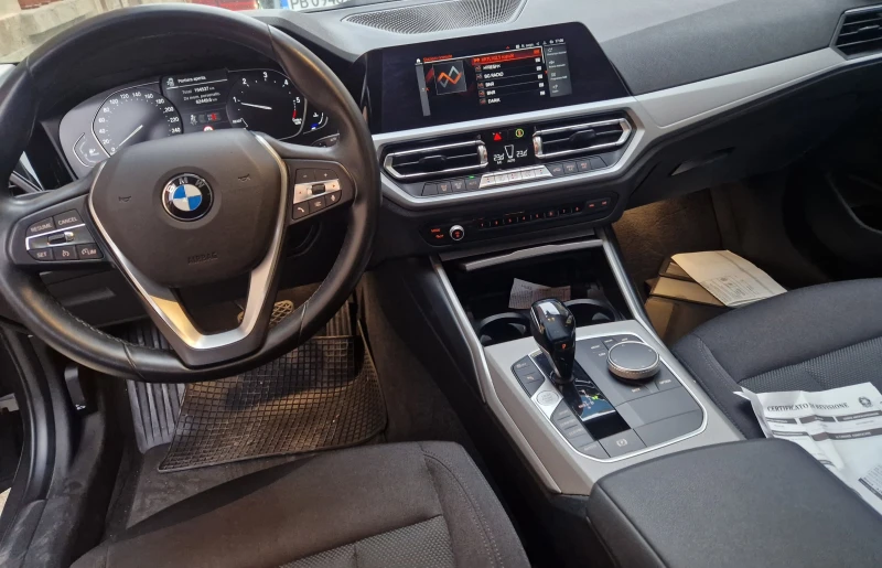 BMW 320, снимка 3 - Автомобили и джипове - 48472074