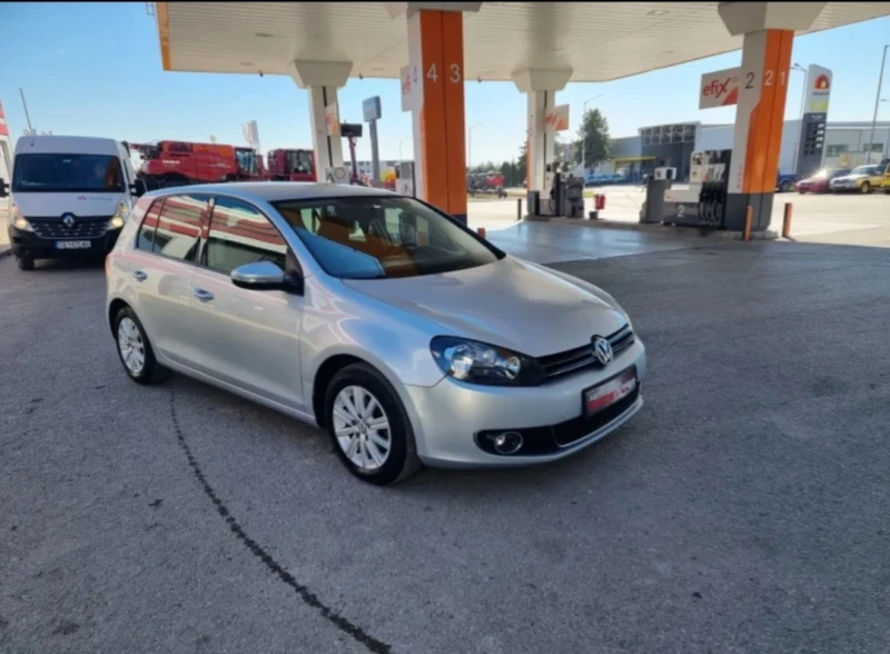 VW Golf, снимка 5 - Автомобили и джипове - 48643261