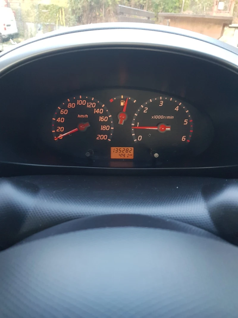 Nissan Micra 1.5, снимка 10 - Автомобили и джипове - 48909523