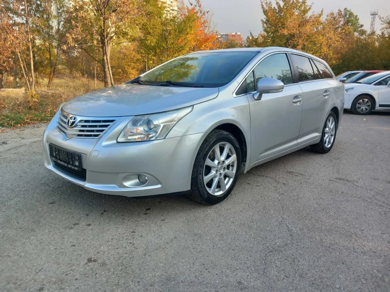 Toyota Avensis 2.0i, снимка 1 - Автомобили и джипове - 49053693