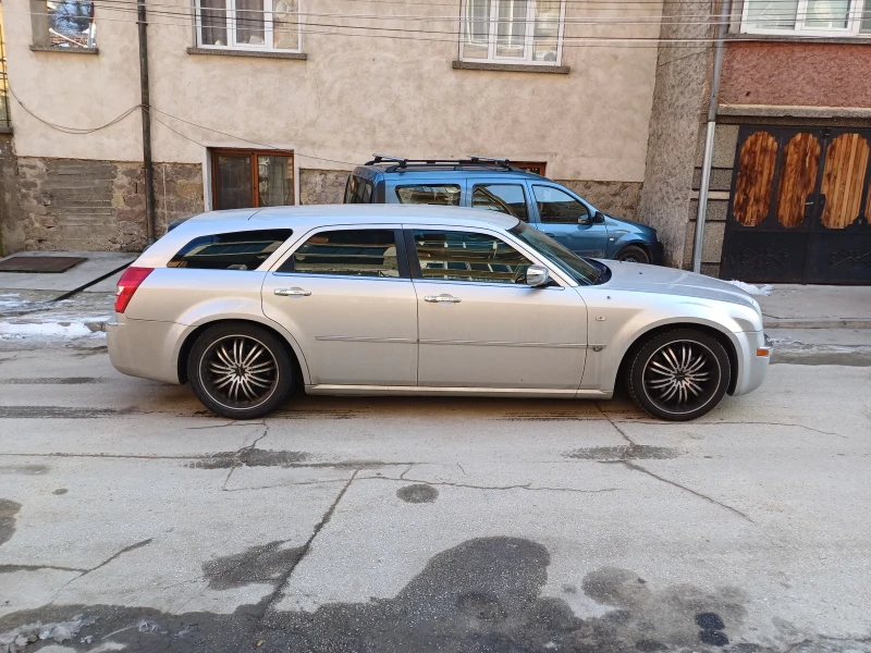 Chrysler 300c, снимка 2 - Автомобили и джипове - 49292010