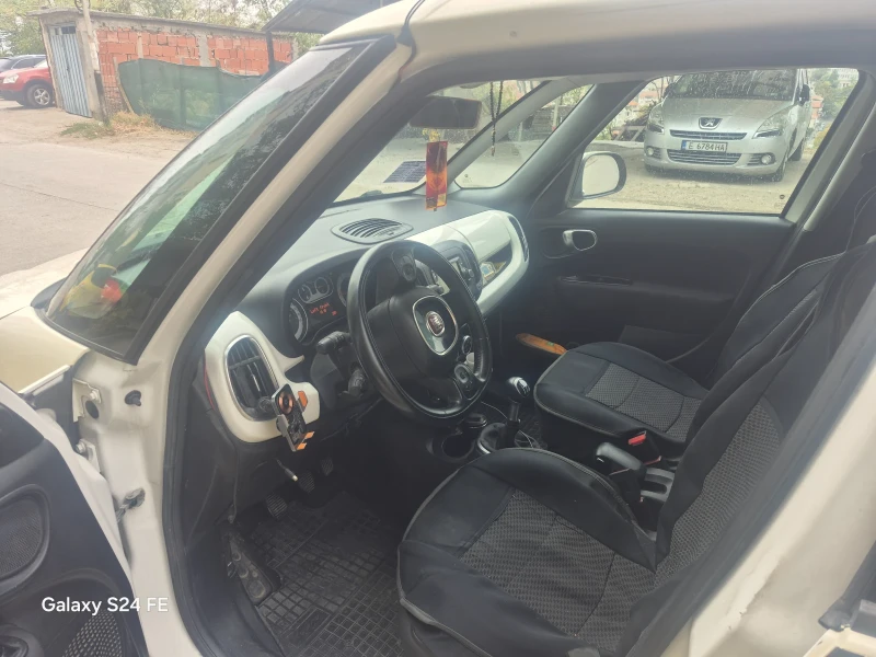 Fiat 500L, снимка 9 - Автомобили и джипове - 52087308