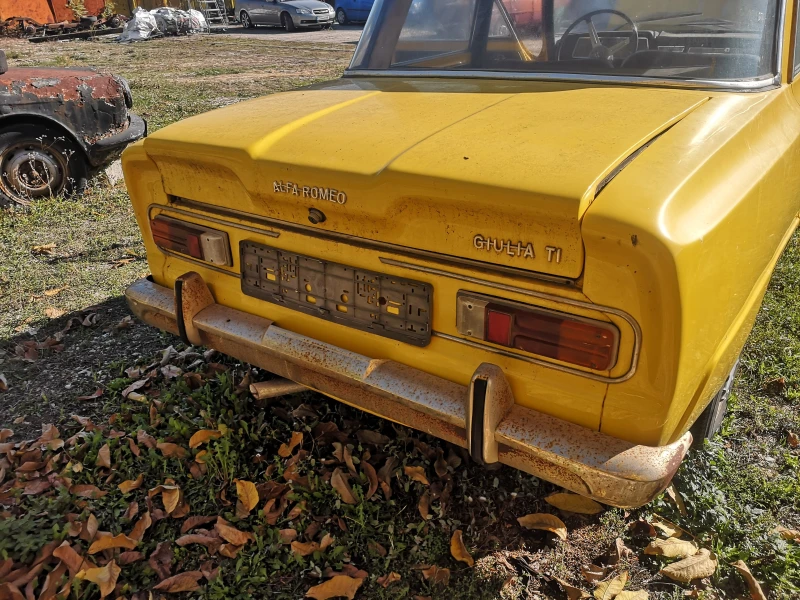 Alfa Romeo Giulia ti, снимка 5 - Автомобили и джипове - 52165706