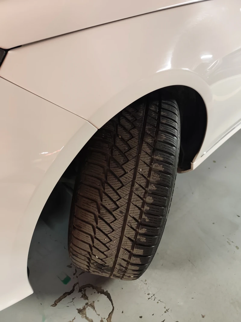 Mercedes-Benz E 250 204HP/9G-TRONIC/FULL LED/PRE SAFE, снимка 16 - Автомобили и джипове - 52421494