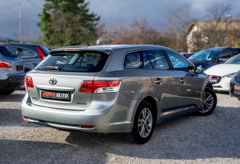 Toyota Avensis 1.8 VVT-i | С ГАРАНЦИЯ! TOP!!! , снимка 3 - Автомобили и джипове - 52490953