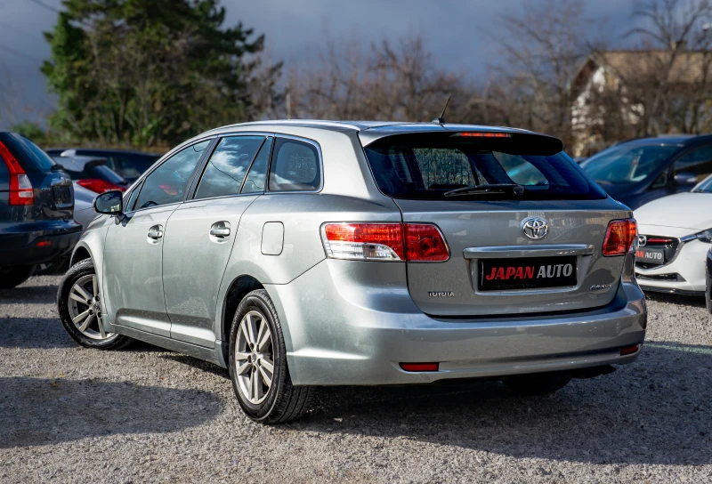Toyota Avensis 1.8 VVT-i | С ГАРАНЦИЯ! TOP!!! , снимка 5 - Автомобили и джипове - 52490953
