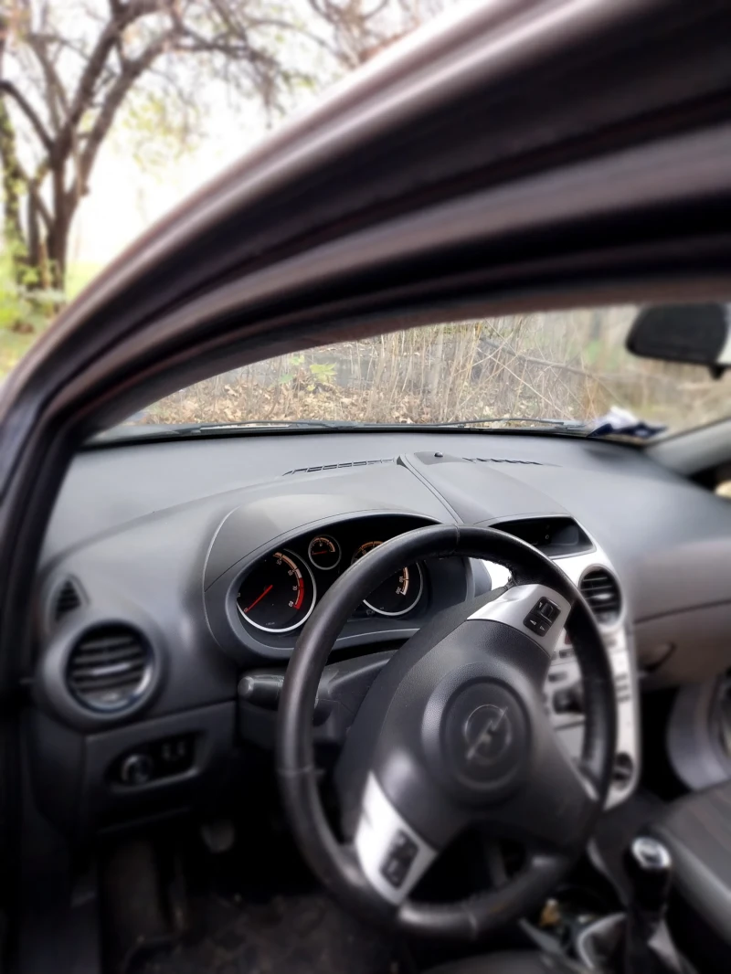 Opel Corsa, снимка 3 - Автомобили и джипове - 52538906