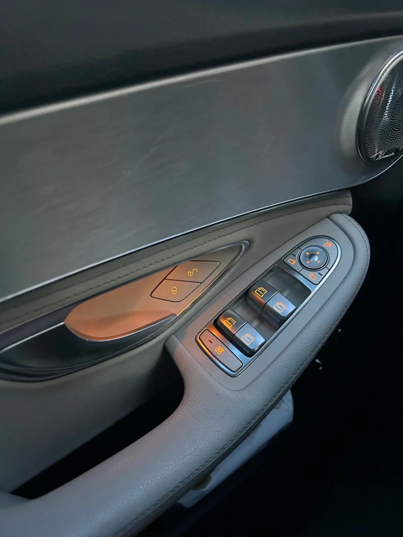 Mercedes-Benz C 220 Luxury Model, снимка 7 - Автомобили и джипове - 53027988