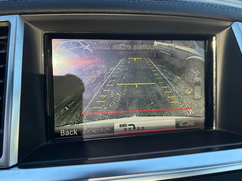 Mercedes-Benz ML 550 2013 4MATIC * БЕЗ ПЪРВОНАЧАЛНА ВНОСКА* , снимка 10 - Автомобили и джипове - 53206519