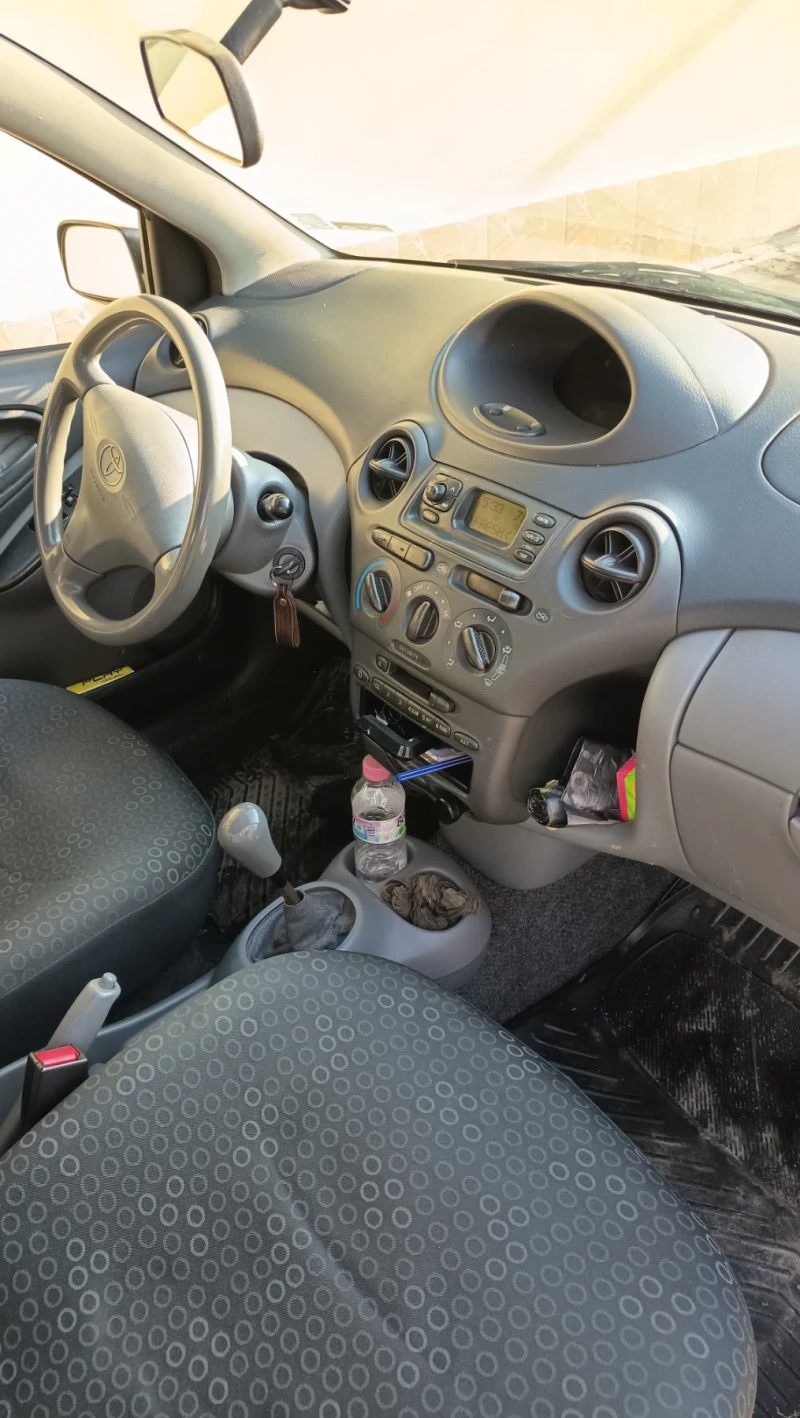 Toyota Yaris, снимка 5 - Автомобили и джипове - 53582332