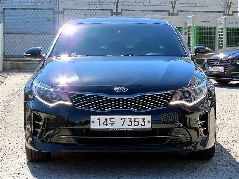 Kia K5
