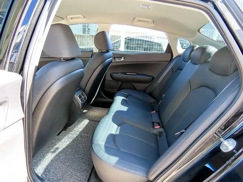 Kia K5, снимка 6 - Автомобили и джипове - 56690470