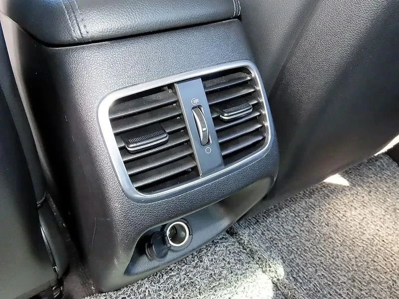Kia K5, снимка 17 - Автомобили и джипове - 56690470