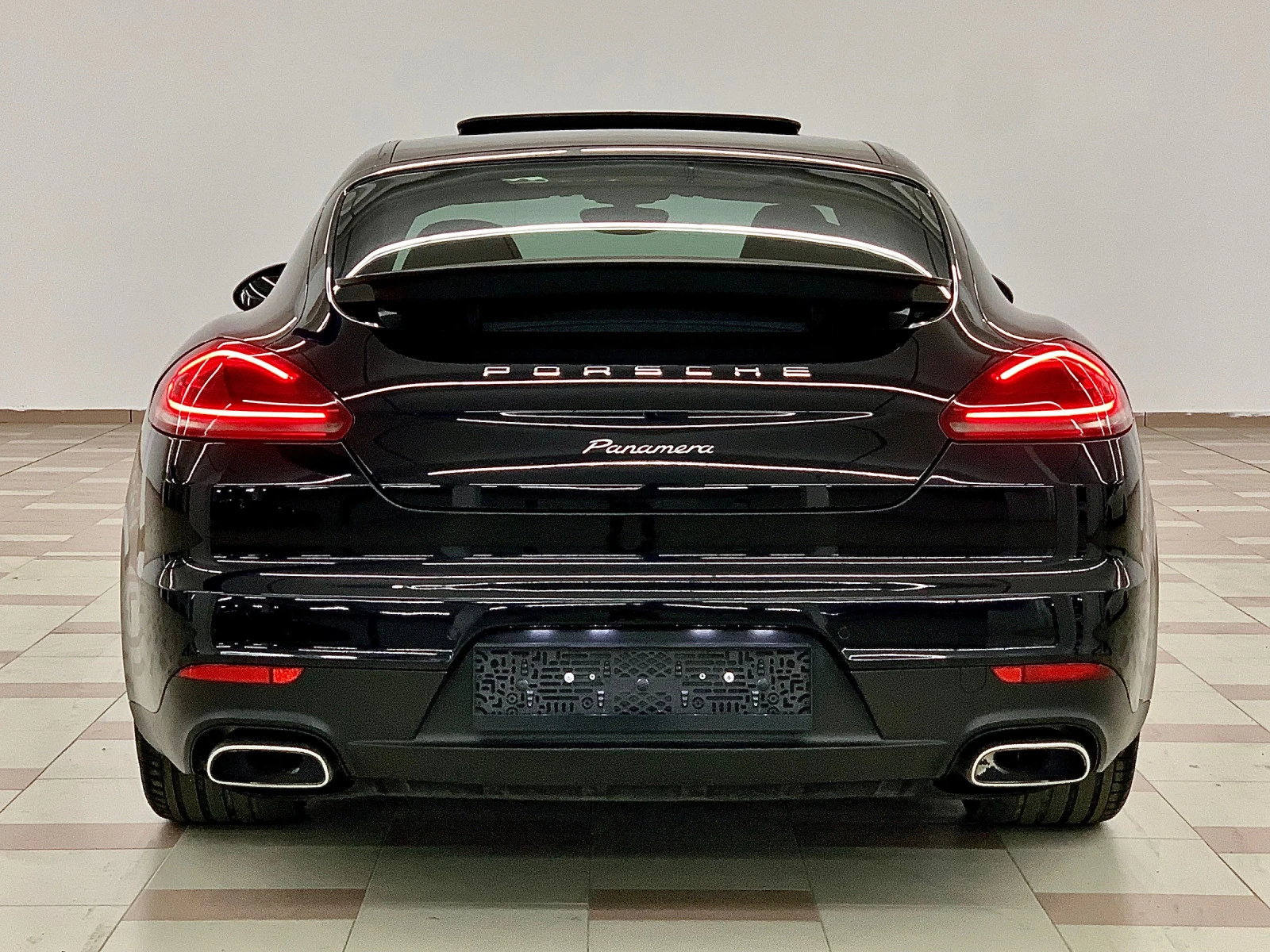 Porsche Panamera Face/Vakuum/300к.с.  - изображение 6