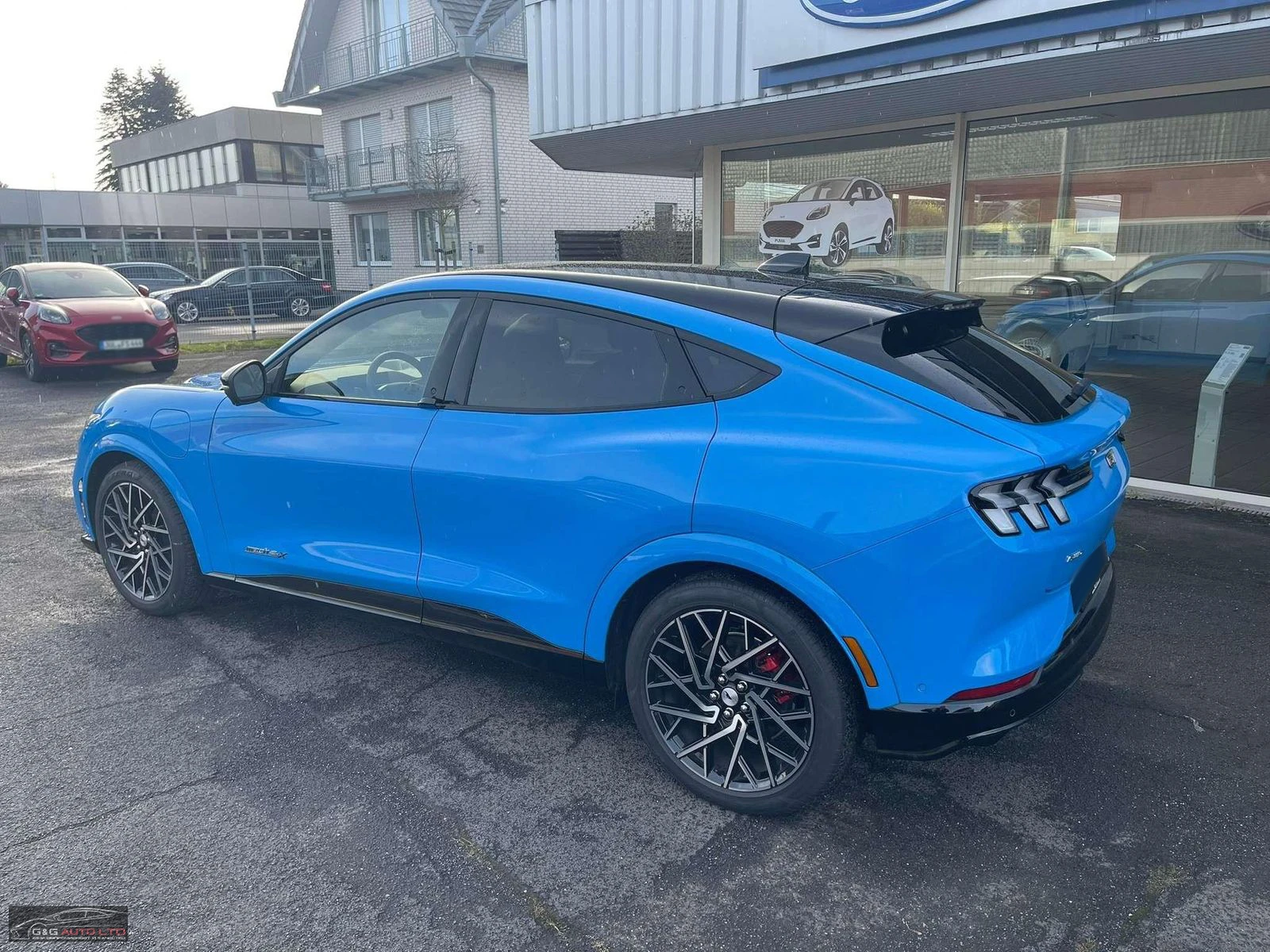 Ford Mustang Mach-E GT/487HP/AWD/NAVI/360/AMBI/LED/287v - изображение 6
