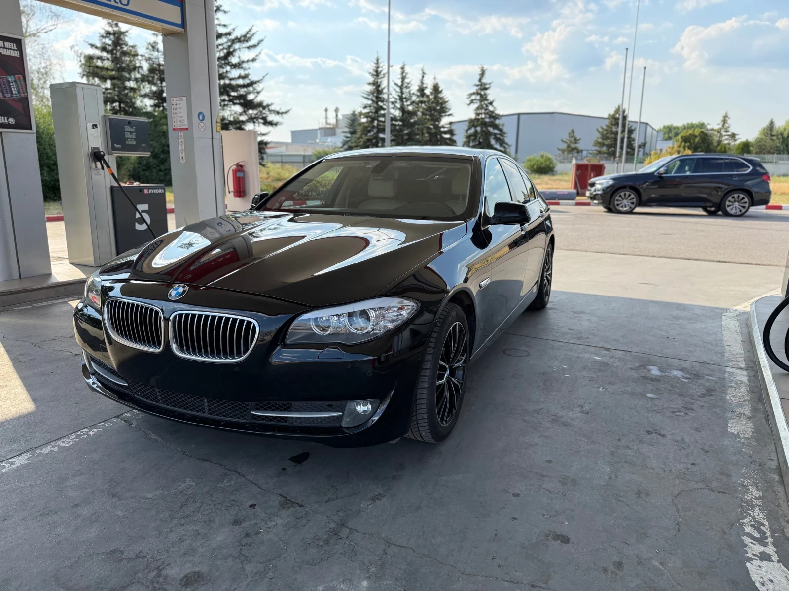 BMW 520 2.0d* LED* NAVI* УНИКАТТ - изображение 8