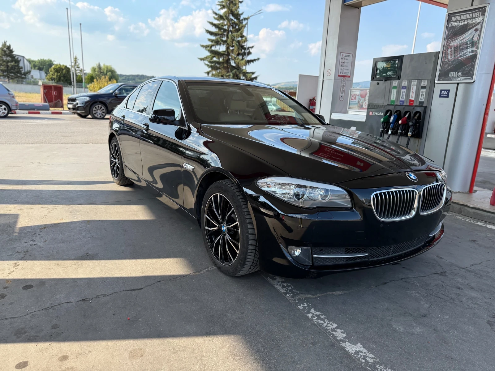 BMW 520 2.0d* LED* NAVI* УНИКАТТ - изображение 6