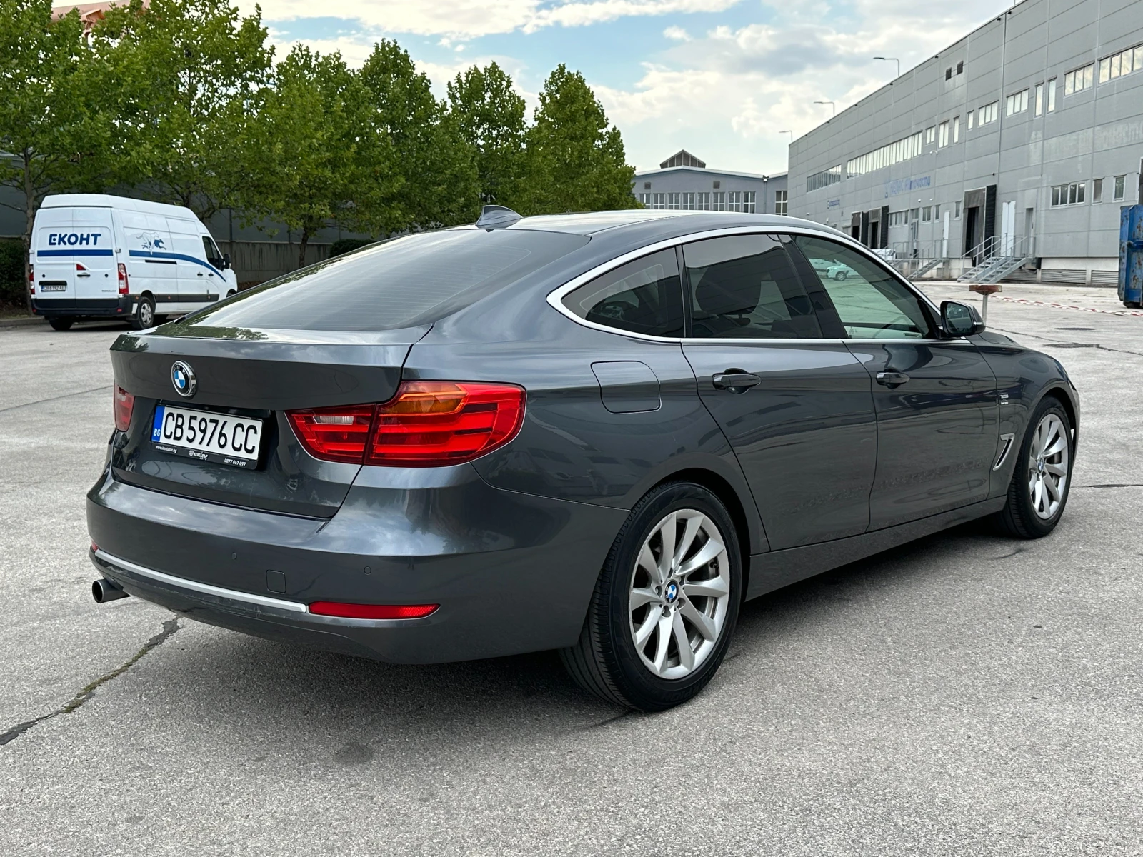 BMW 318 GT 2.0d 143 к.с. - изображение 4