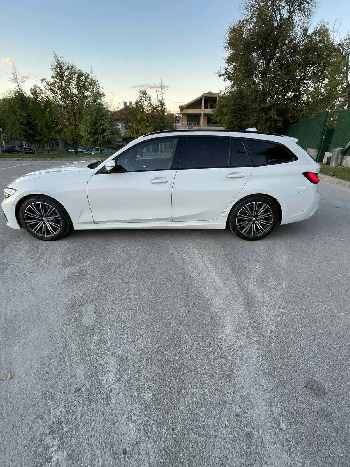 BMW 330 BMW 330d | Mhev !!! M- !!! LASER HEADLIGHTS  | Mobile.bg   4