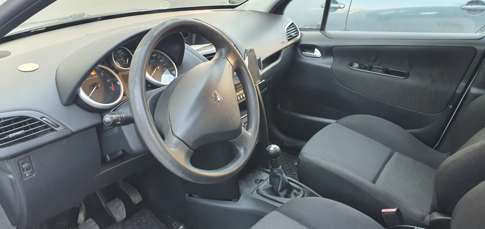 Peugeot 207  - изображение 4