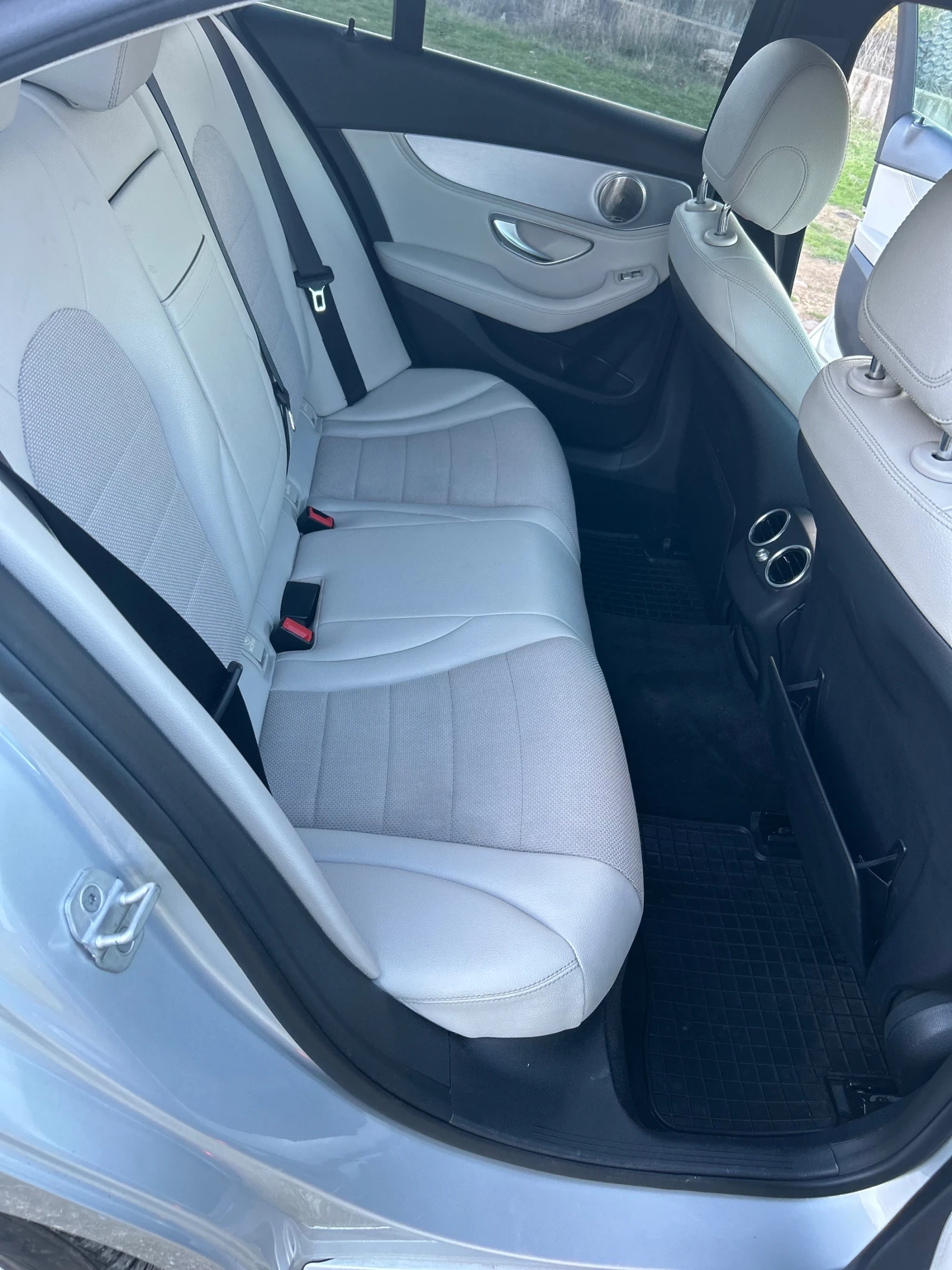 Mercedes-Benz C 220 Luxury Model - изображение 8