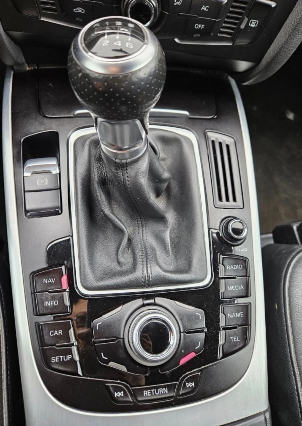 Audi A4 S line - изображение 7