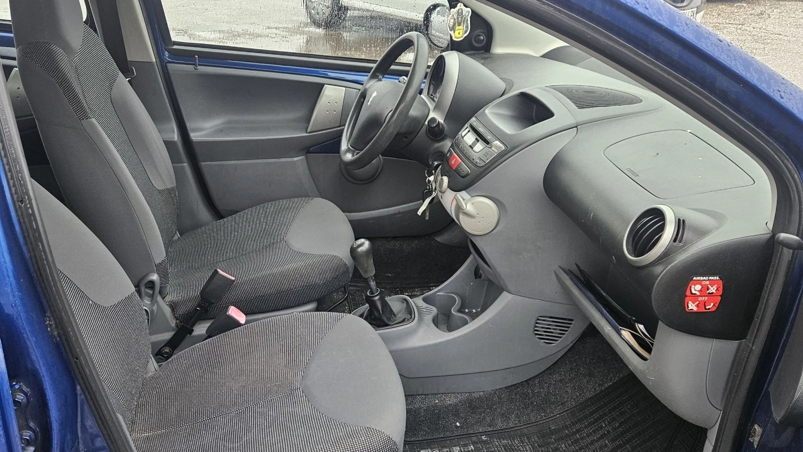 Peugeot 107  - изображение 7