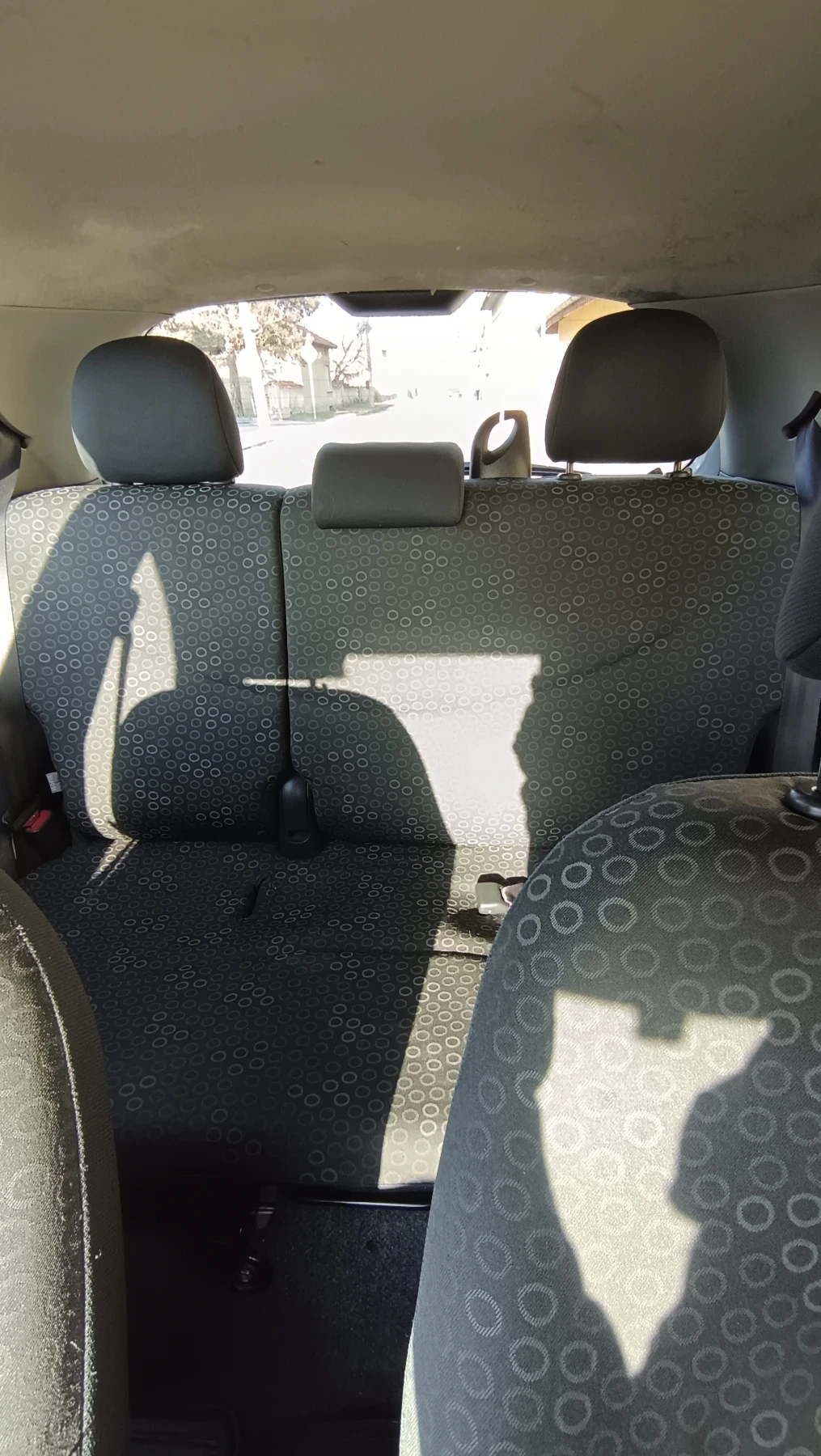 Toyota Yaris  - изображение 6