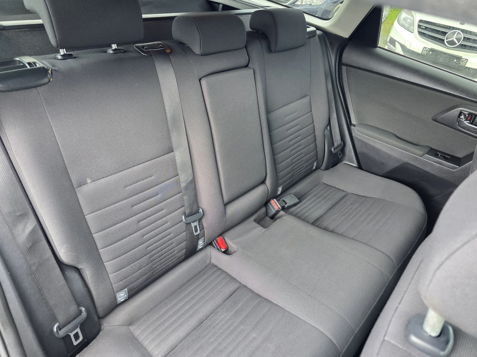 Toyota Auris 1.8������ | Mobile.bg � ����������� 14