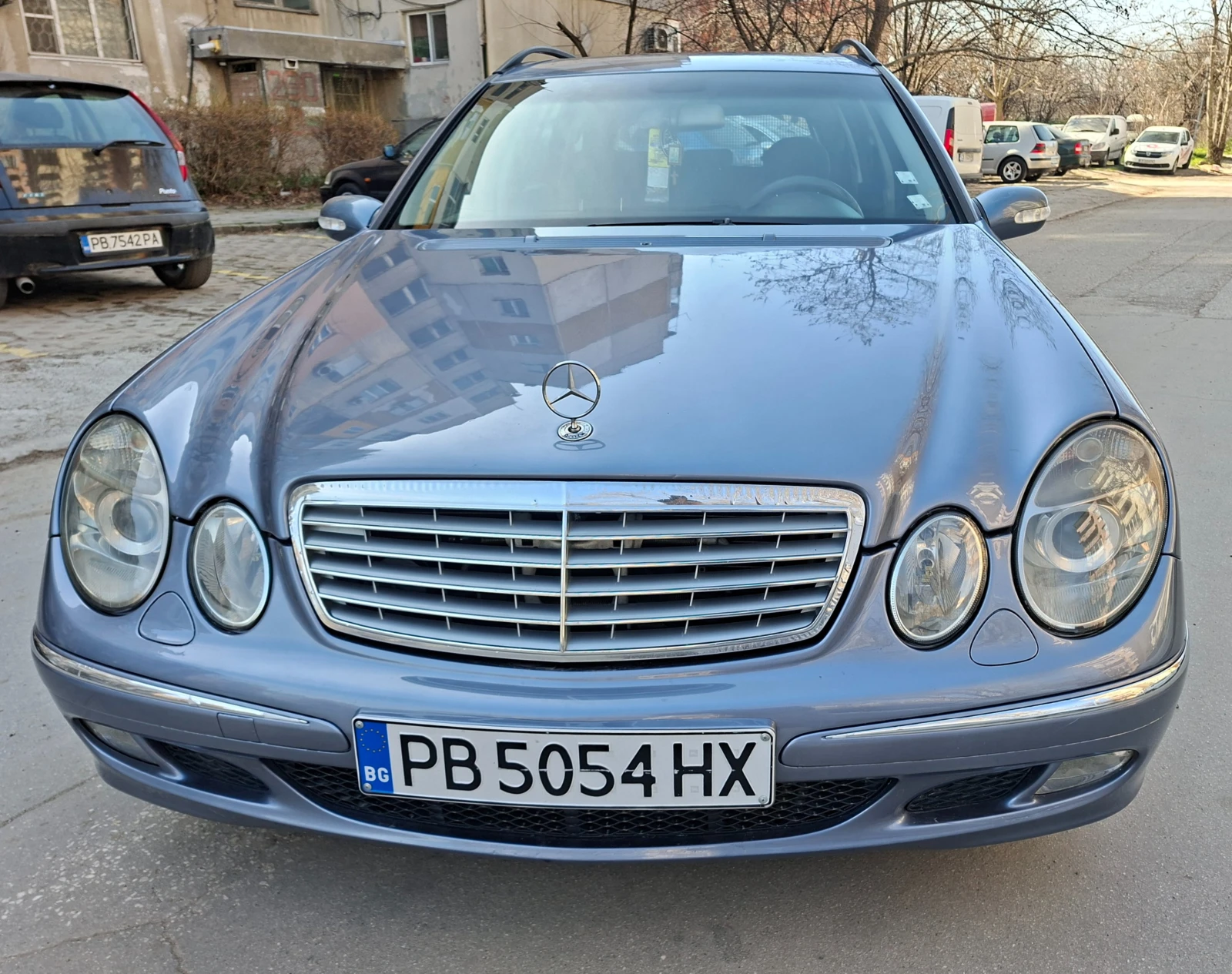 Mercedes-Benz E 320 CDI автоматик, снимка 6 - Автомобили и джипове - 54357208