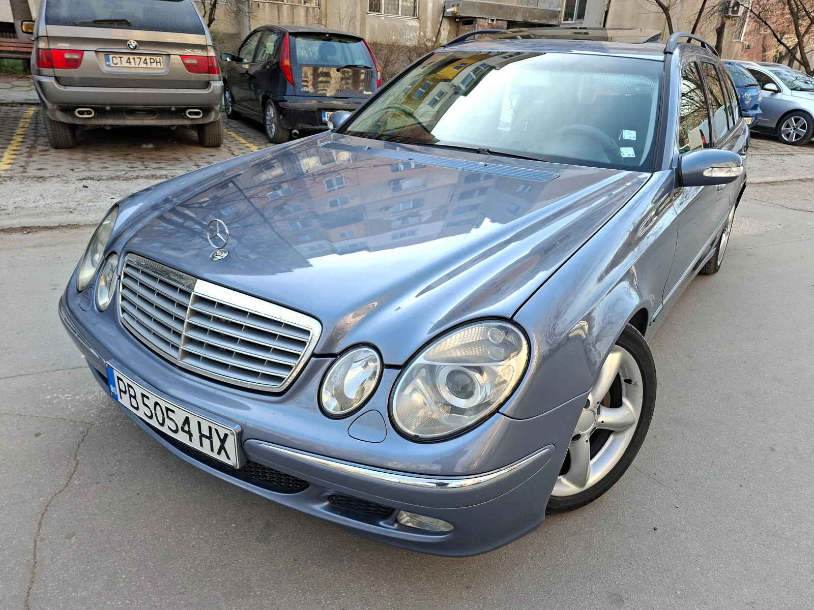 Mercedes-Benz E 320 CDI автоматик, снимка 3 - Автомобили и джипове - 54357208