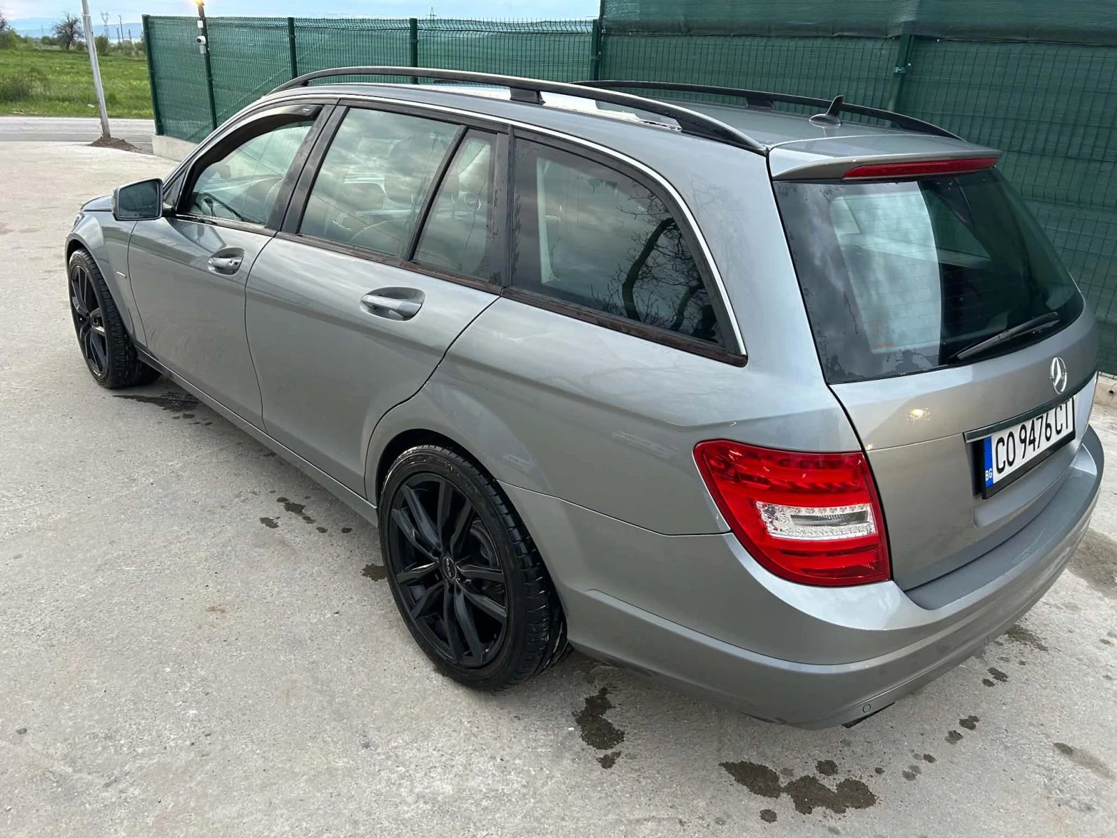 Mercedes-Benz C 220, снимка 7 - Автомобили и джипове - 54497010