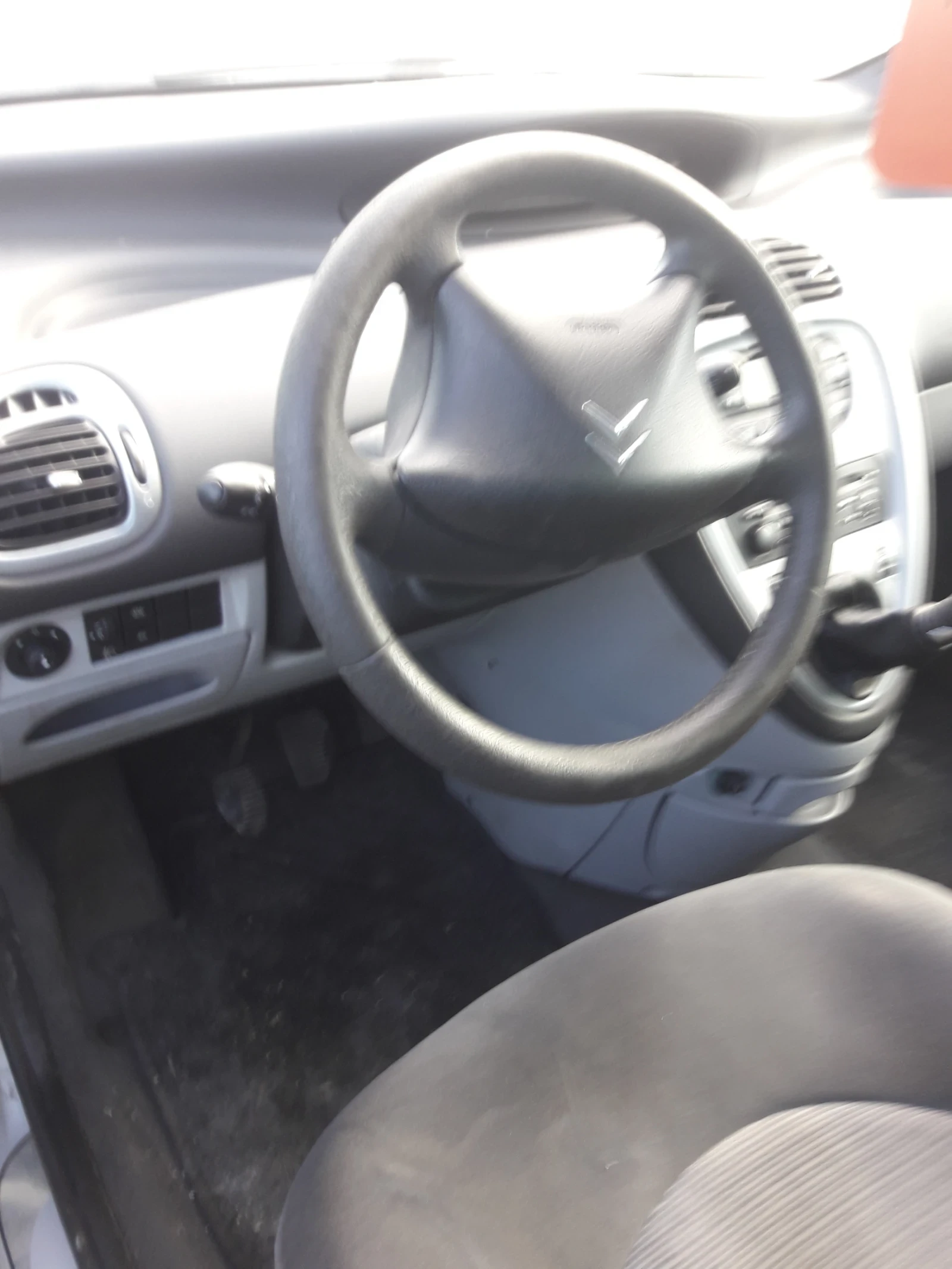 Citroen Xsara Picasso , снимка 7 - Автомобили и джипове - 54684291
