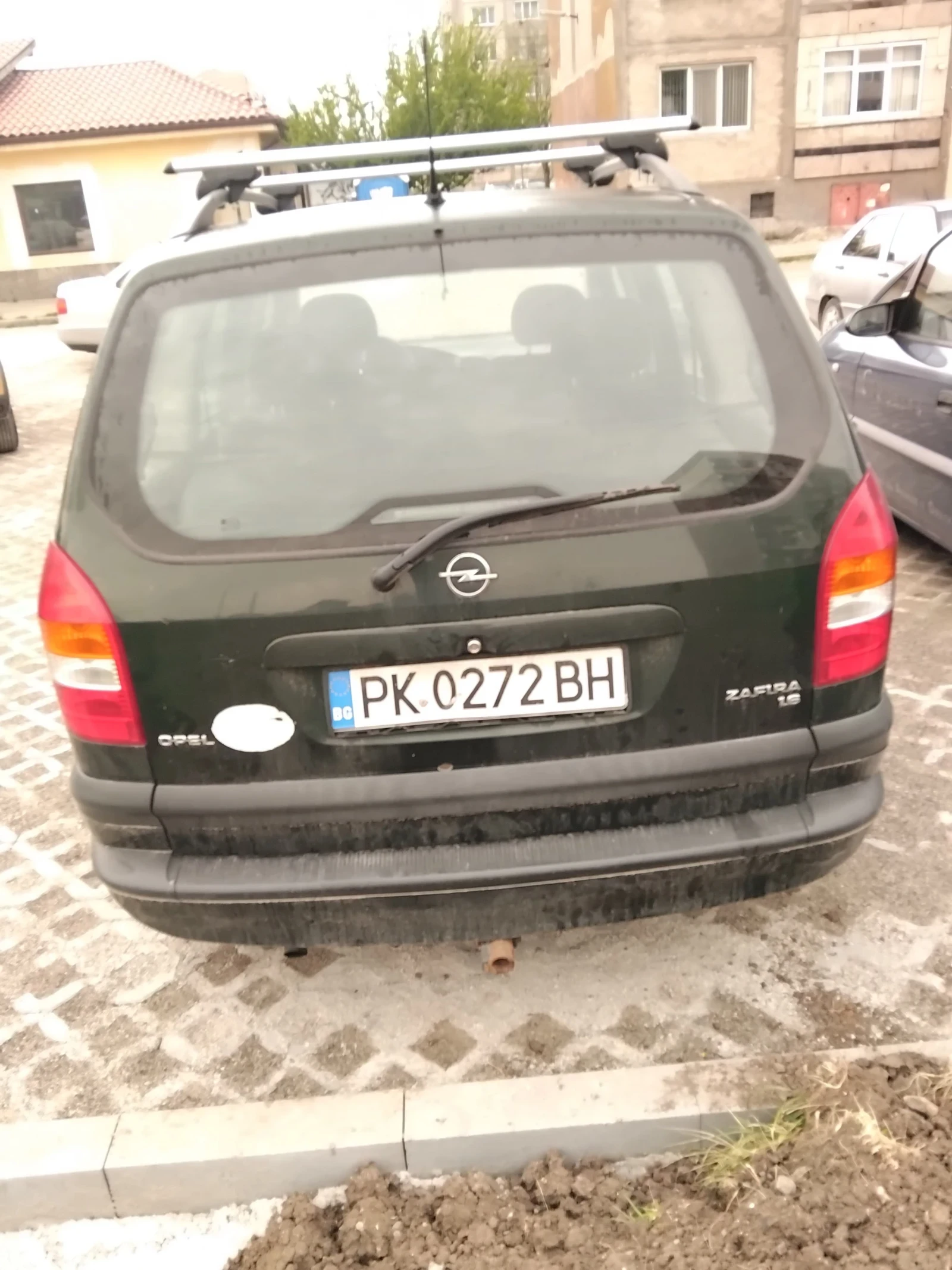 Opel Zafira Ван, снимка 4 - Автомобили и джипове - 54701936
