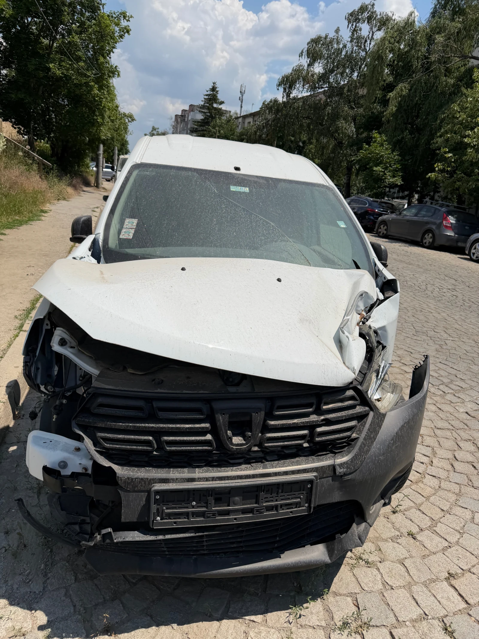 Dacia Dokker 1.6, снимка 7 - Автомобили и джипове - 54998136
