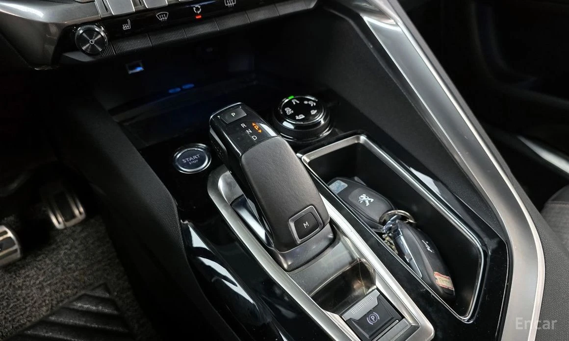 Peugeot 5008, снимка 9 - Автомобили и джипове - 55181537