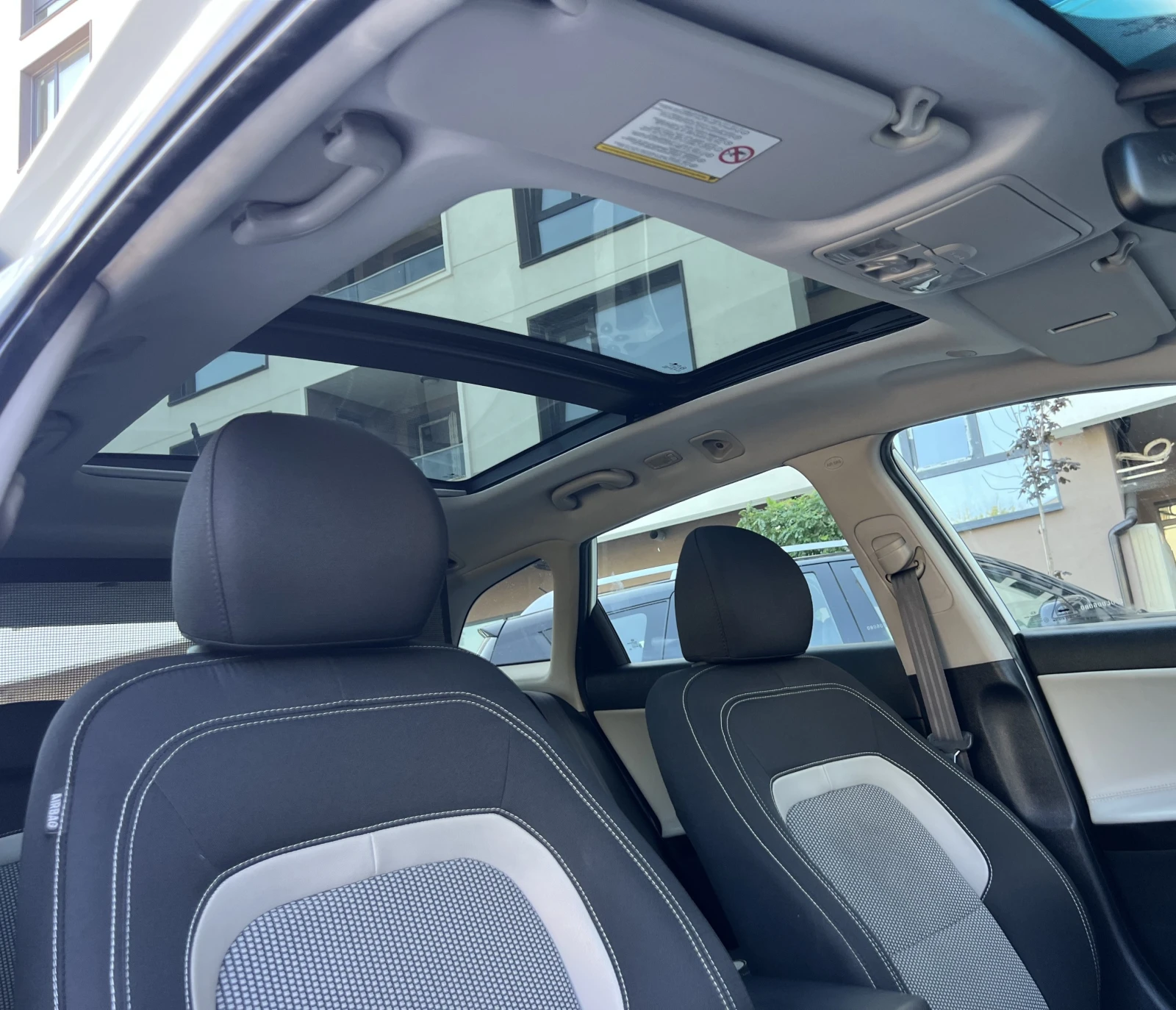 Kia Ceed 1.6CRDI ПАНОРАМА NAVI CAMERA  , снимка 15 - Автомобили и джипове - 55599198