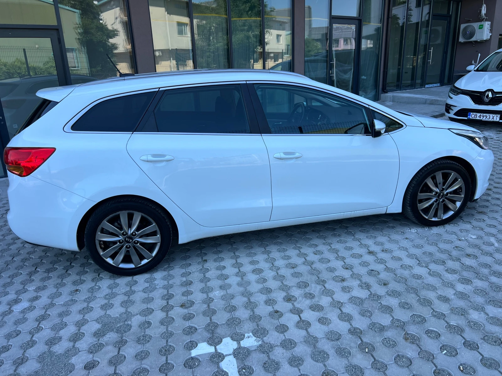 Kia Ceed 1.6CRDI ПАНОРАМА NAVI CAMERA  , снимка 8 - Автомобили и джипове - 55599198