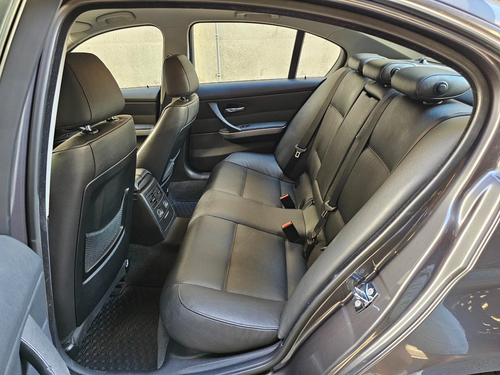 BMW 325 i, снимка 10 - Автомобили и джипове - 55793408