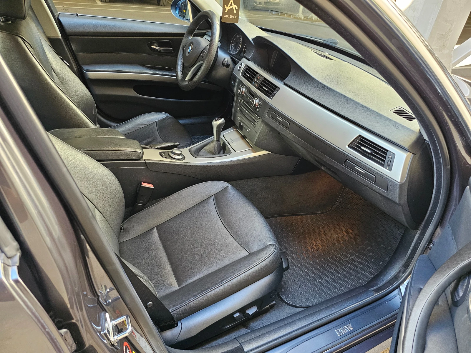 BMW 325 i, снимка 11 - Автомобили и джипове - 55793408