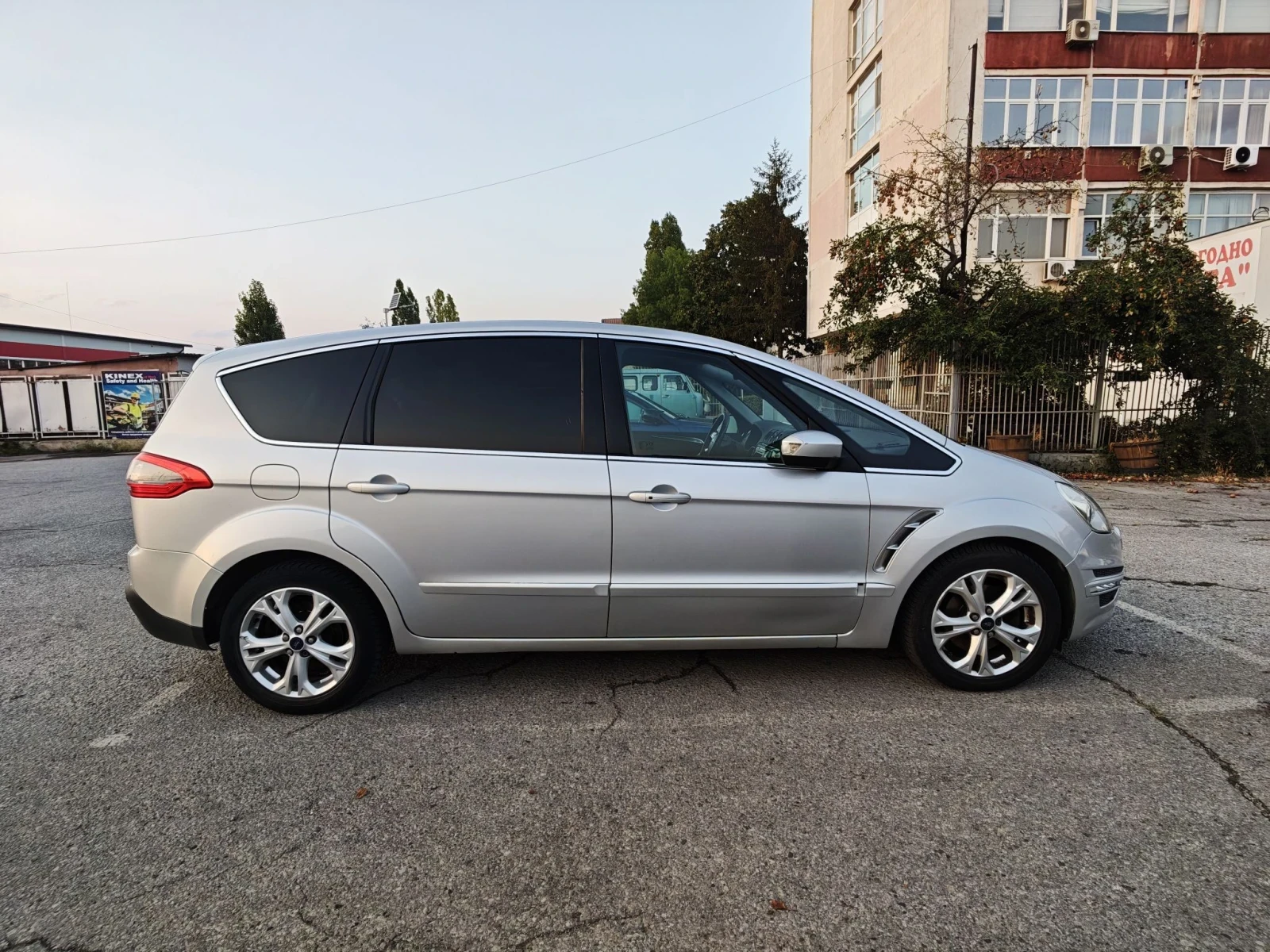 Ford S-Max 2.0 HDI 163, снимка 4 - Автомобили и джипове - 55925481