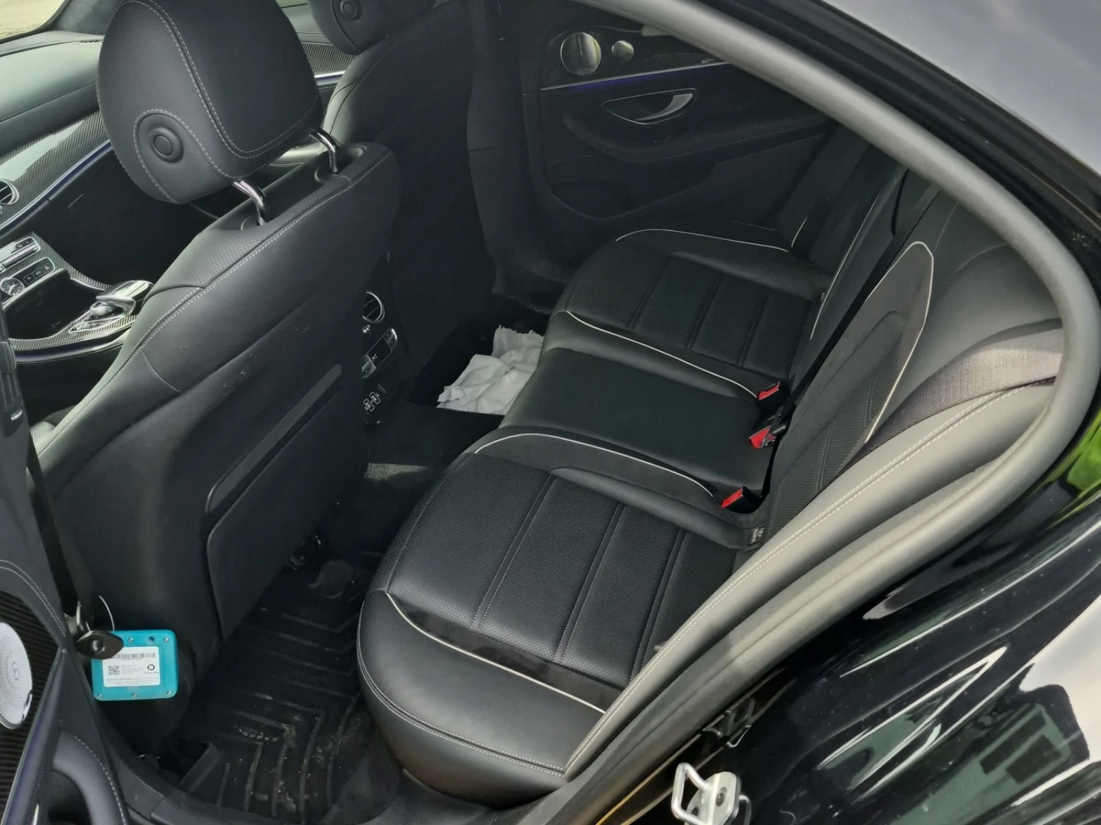 Mercedes-Benz E 63 AMG * АВТОКРЕДИТ * ГЛАВНО ПРЕДСТАВИТЕЛСТВО, снимка 12 - Автомобили и джипове - 55951605