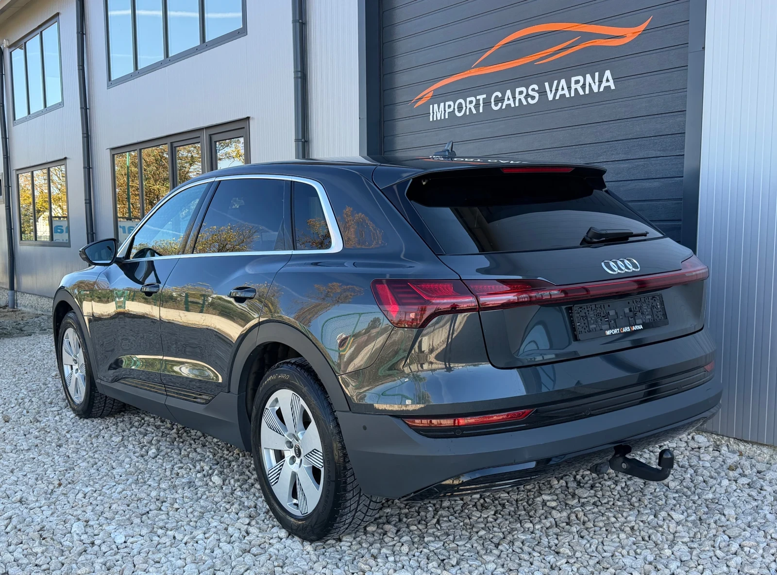 Audi E-Tron 55 Quattro 2022 , снимка 6 - Автомобили и джипове - 56393213