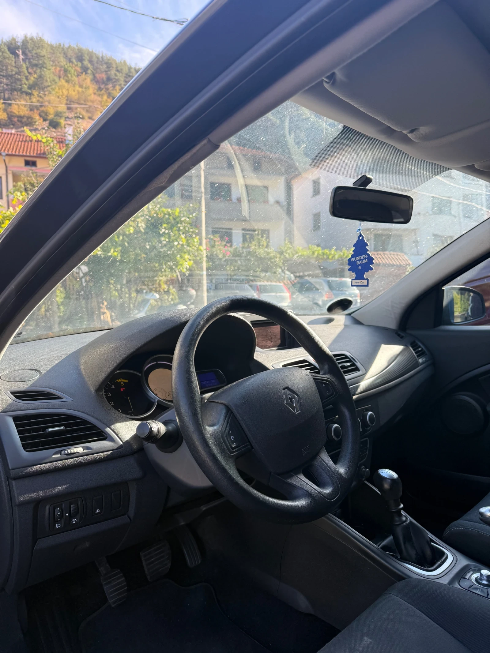 Renault Megane, снимка 7 - Автомобили и джипове - 56441894